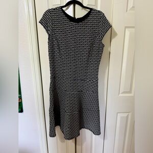 Cap sleeve dress